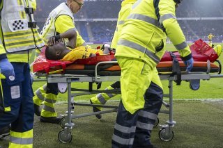 Ebrima Colley avait quitté le stade sur une civière dimanche KEYSTONE/GEORGIOS KEFALAS